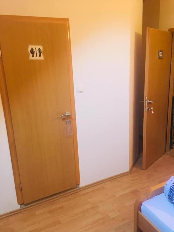Omladinski Hotel Rostovo Bugojno Zewnętrze zdjęcie