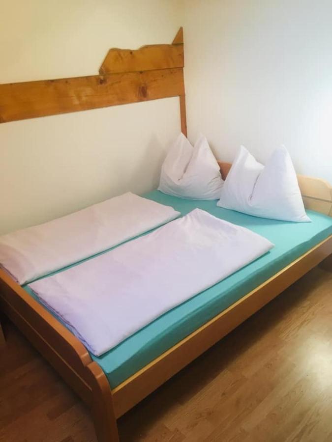 Omladinski Hotel Rostovo Bugojno Zewnętrze zdjęcie